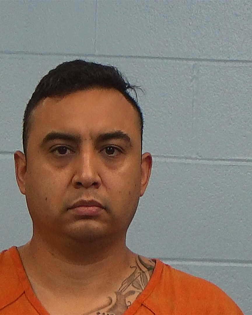 Gonzalez Fraga, Crysthian booking photo