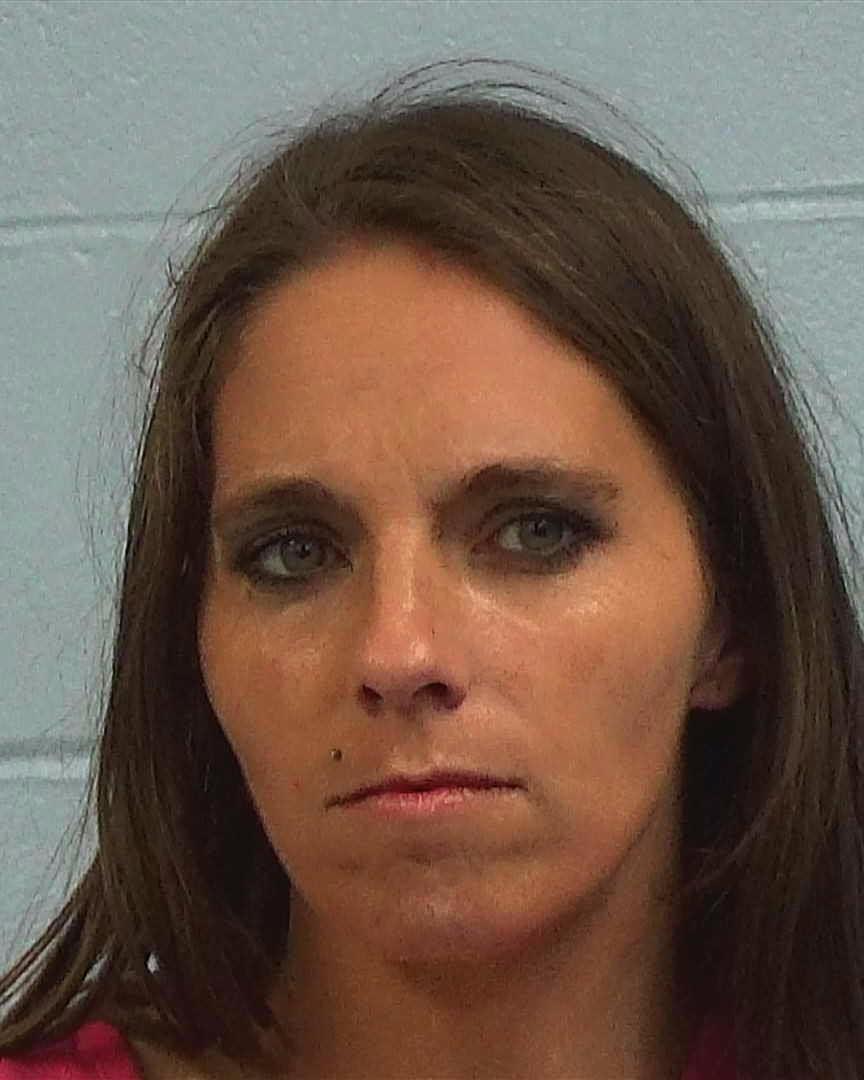 Hayes, Kimberly arrested by Williamson County PD/SO