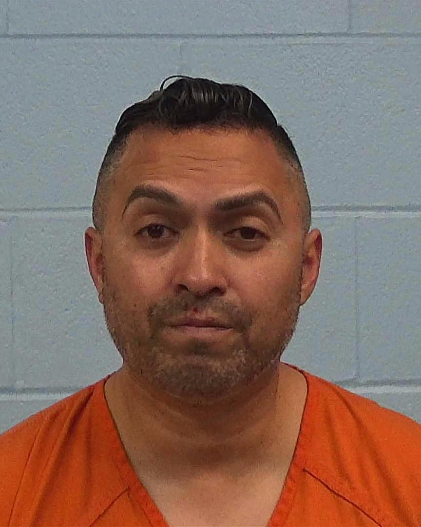 Hernandez-Ortega, Robert Alexander arrested by Williamson County PD/SO