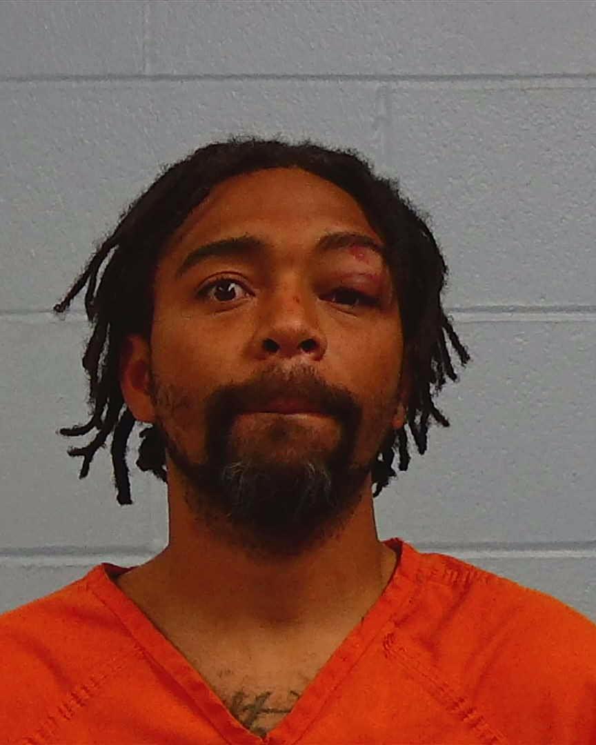 White, Deairio Lewis booking photo