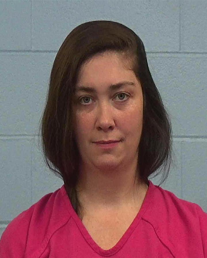 Doucet, Niambh Fiona booking photo