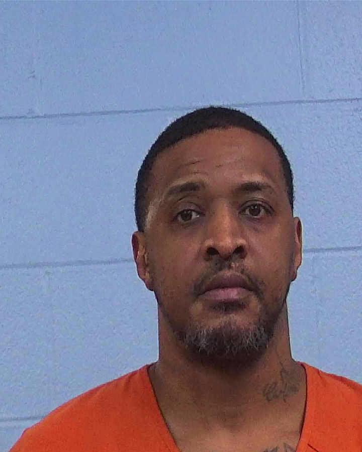 Wilson, Carlton Bernardo Jr arrested by Williamson County PD/SO