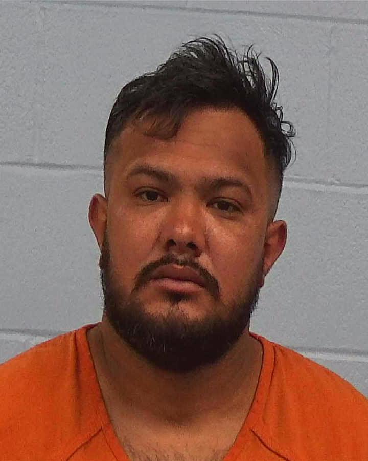 MARTINEZ HERRERA, LAIVER USCAR arrested by Williamson County PD/SO