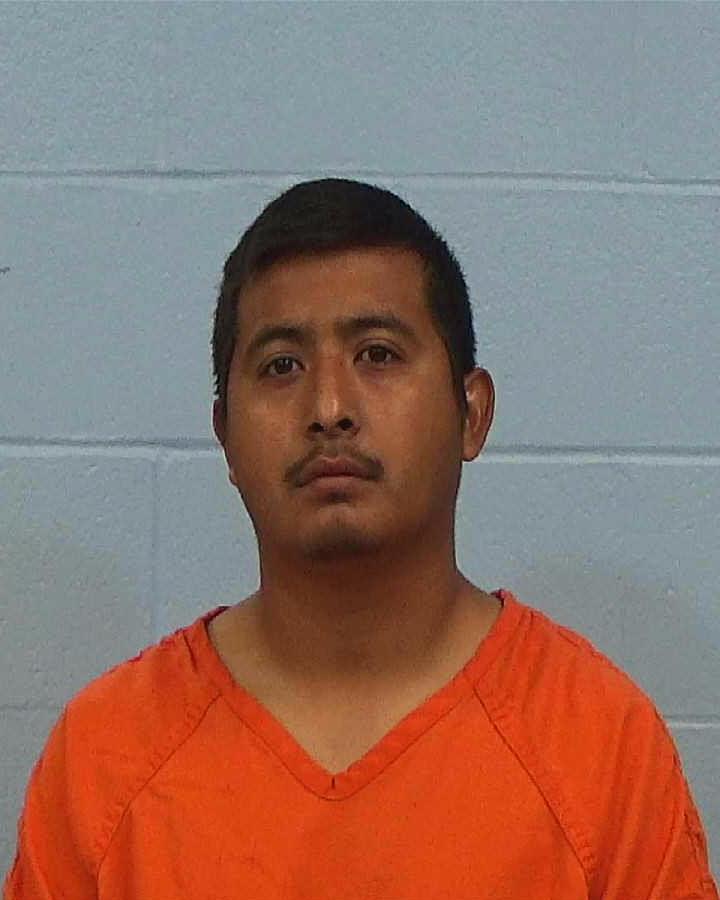 Hernandez-Vences, Fernando arrested by Williamson County PD/SO