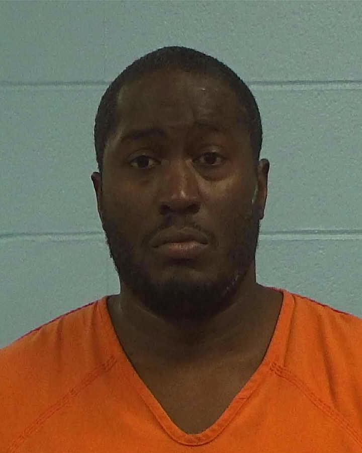 Smith, Sir Valawrence arrested by Williamson County PD/SO