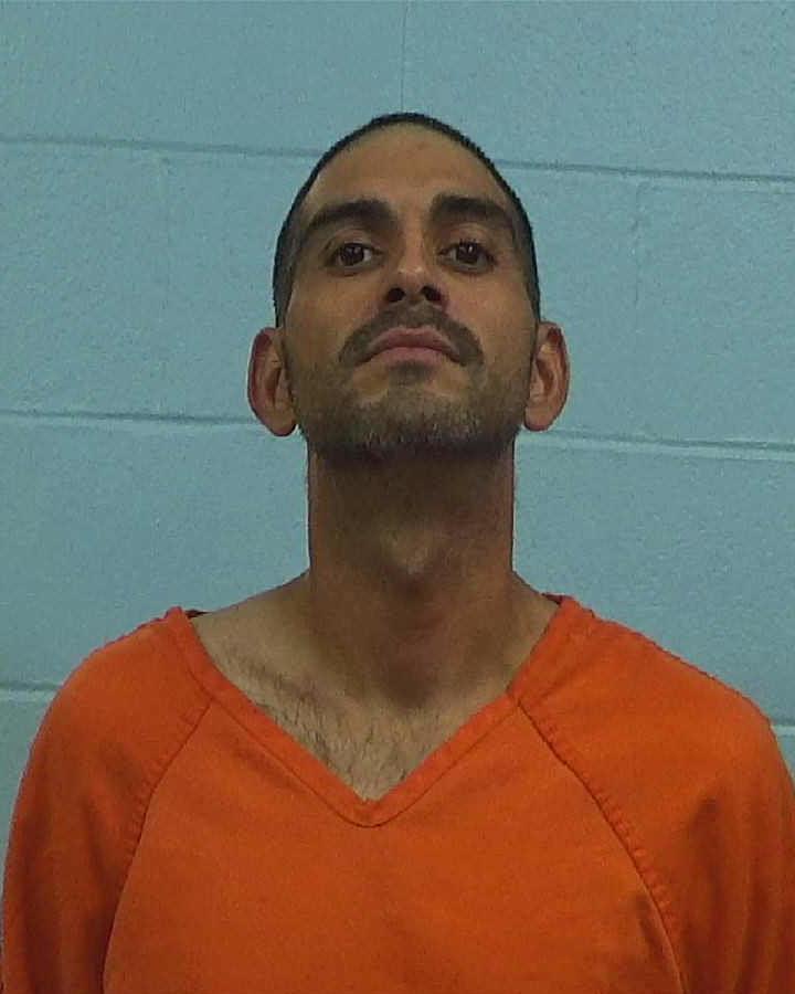 Flores, Roberto Aaron booking photo