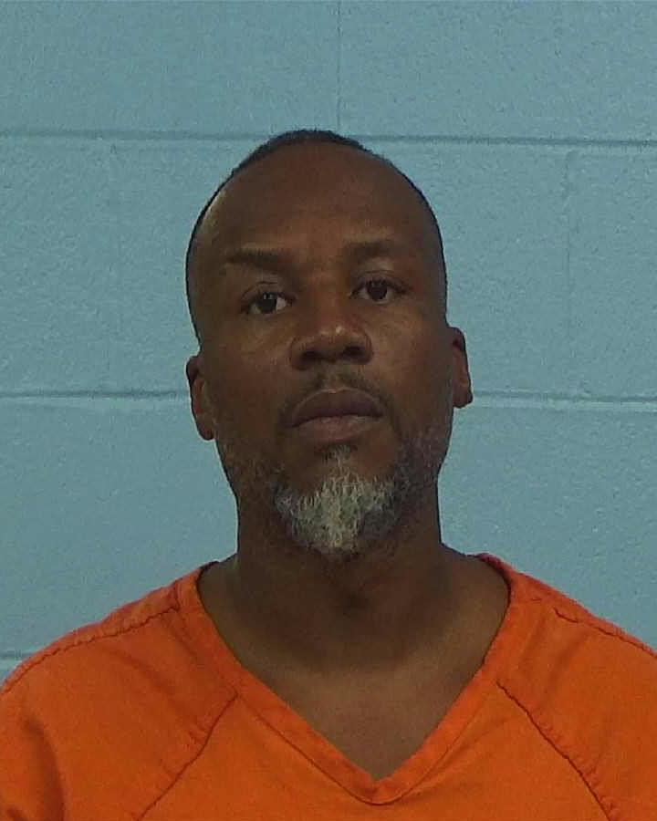 Williams, Craig arrested by Williamson County PD/SO