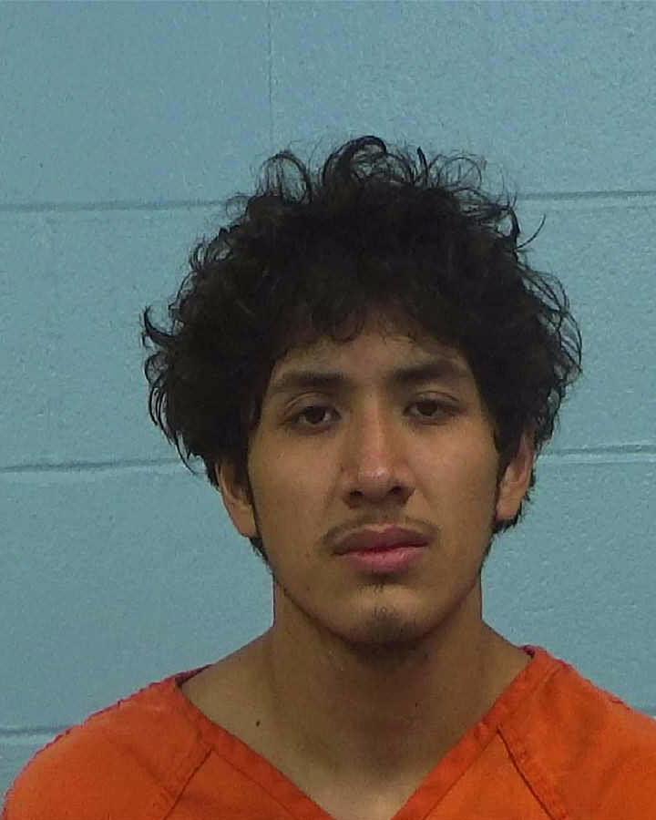 Martinez, Johnathan Xavier arrested by Williamson County PD/SO
