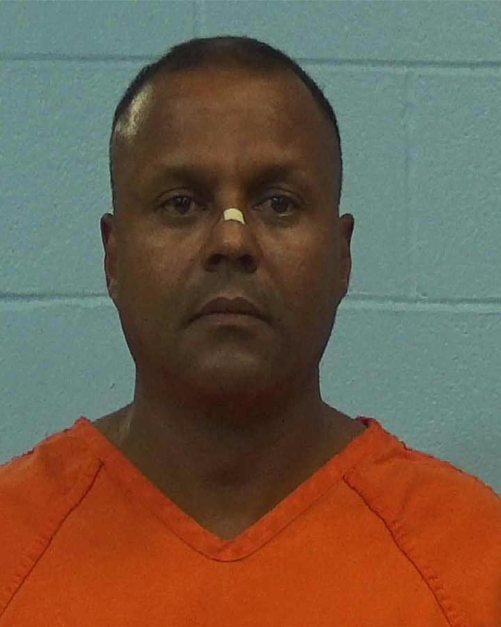 Dominguez Viloria, Hector booking photo