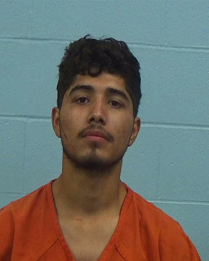 Gonzalez, Lucio, Jr. arrested by Williamson County PD/SO