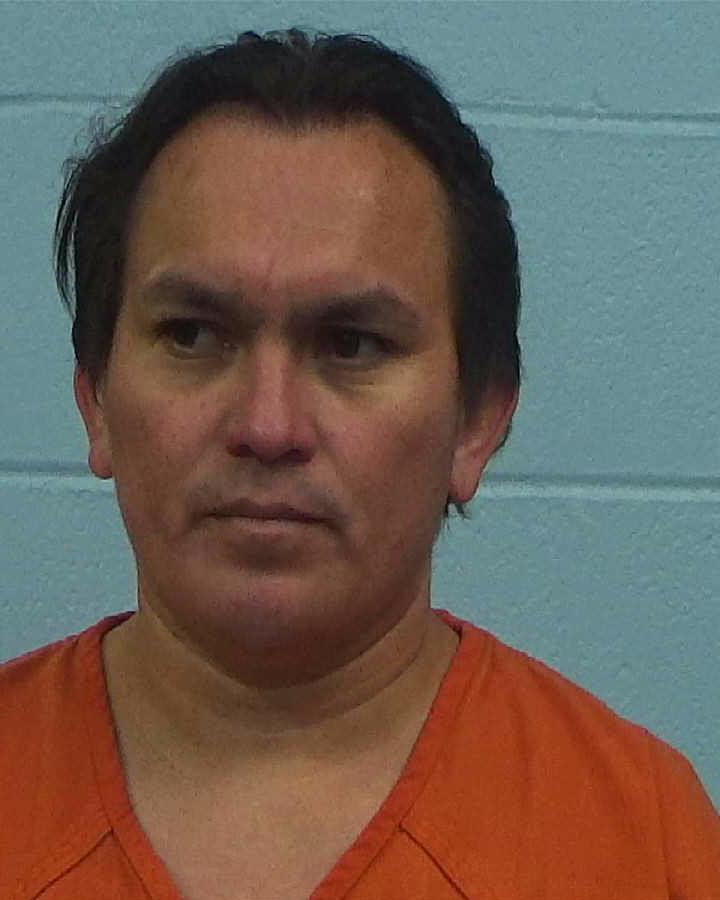 Flores, Lucio booking photo