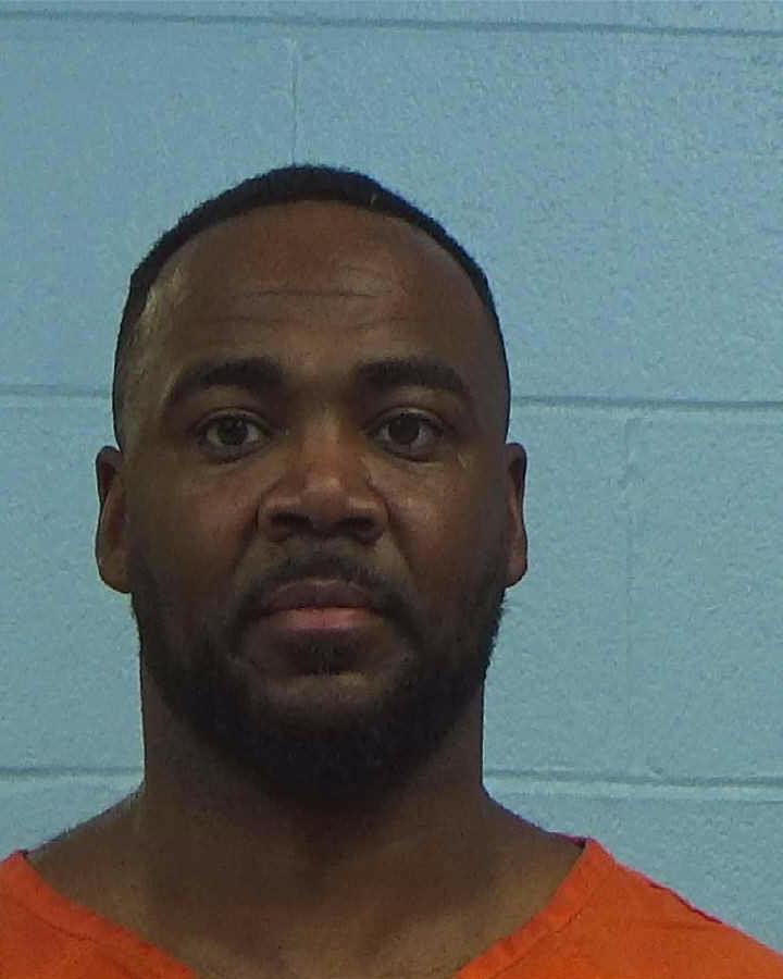 Williams, Steven Orlandora arrested by Williamson County PD/SO