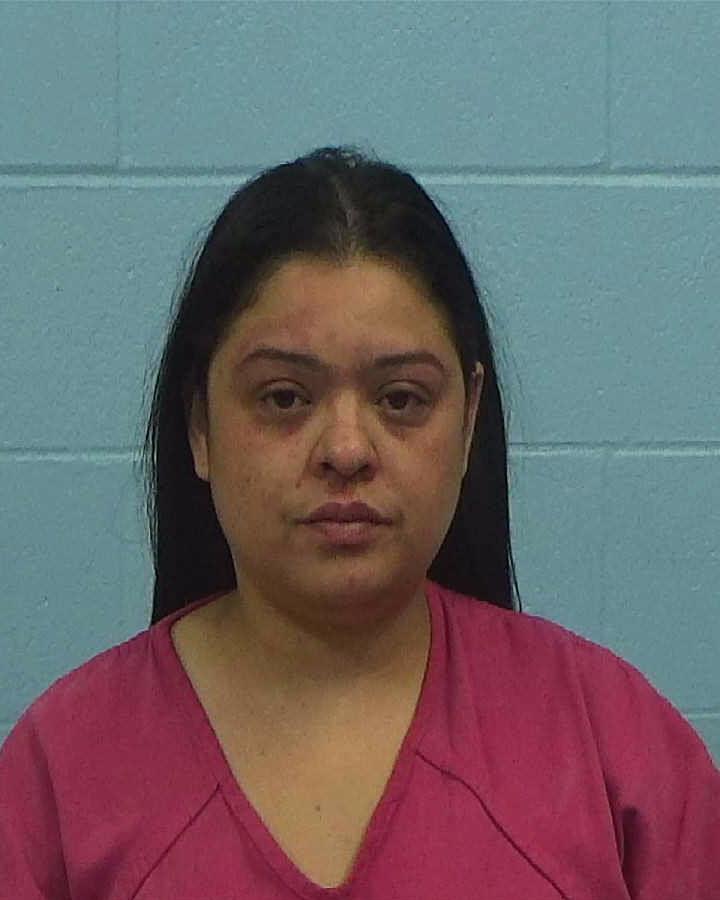 Juarez Lopez, Ivelysse booking photo