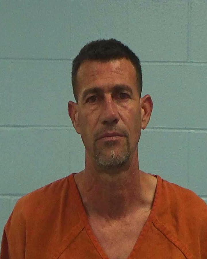 Escalona Lopez, Einestein booking photo