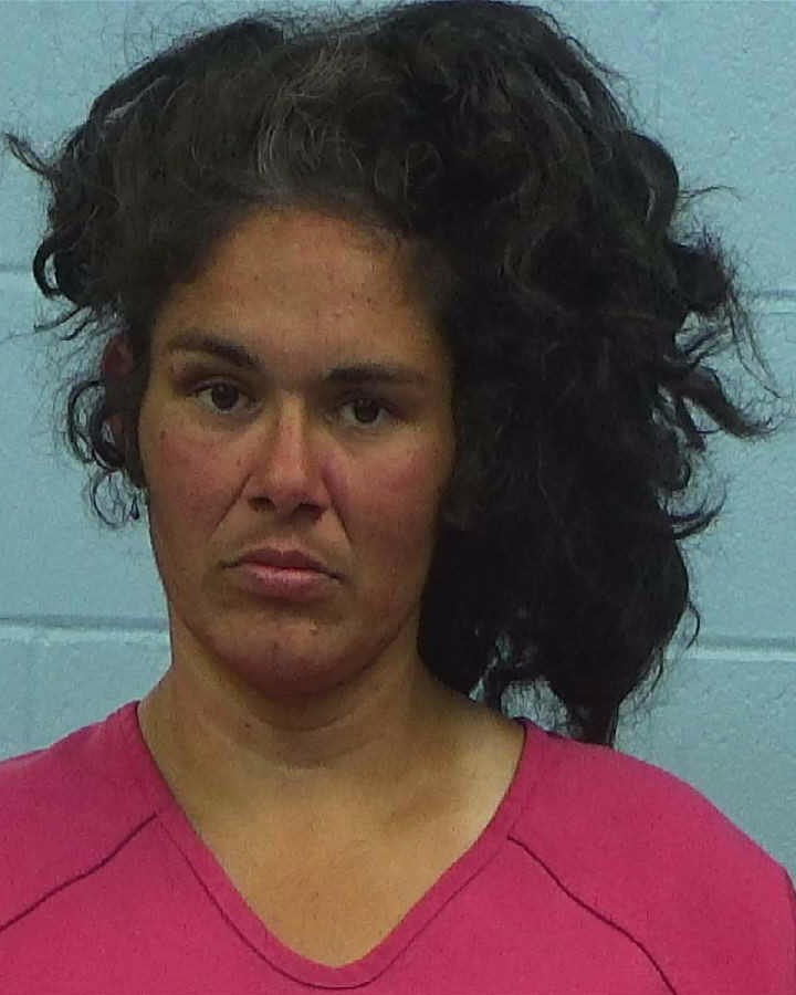 Amador, Yesenia booking photo