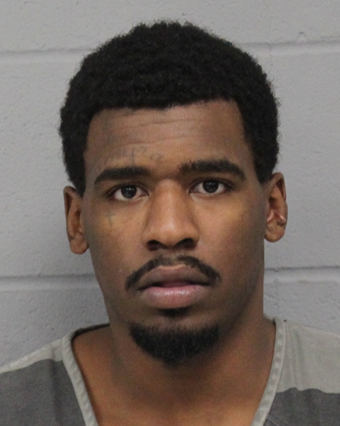 JONTRAVOUS JONES booking photo