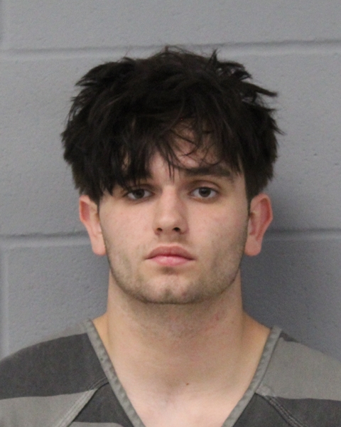 QUINN GARLAND booking photo