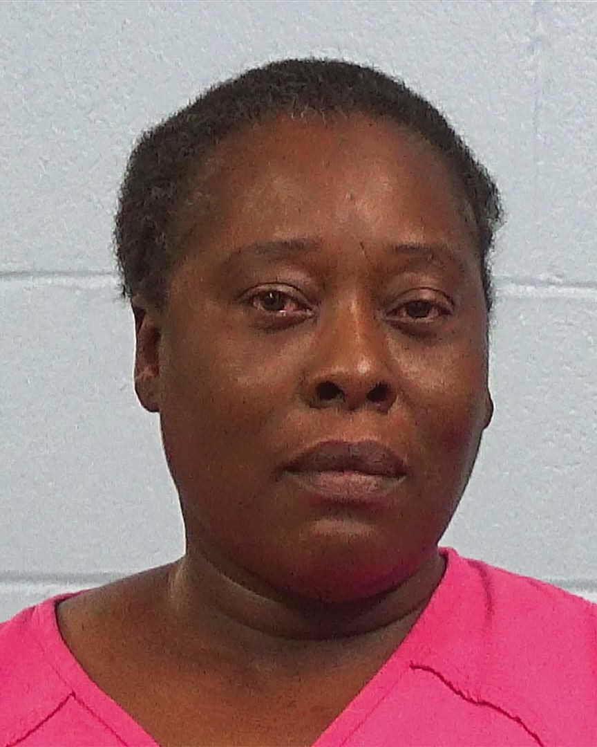 White, Wyvonne Denise arrested by Williamson County PD/SO