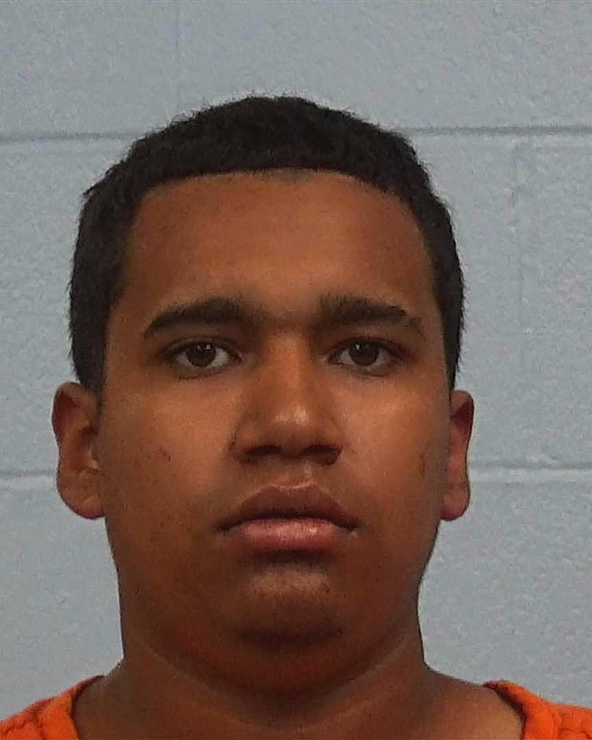 Martinez Carillio, Kleiver booking photo