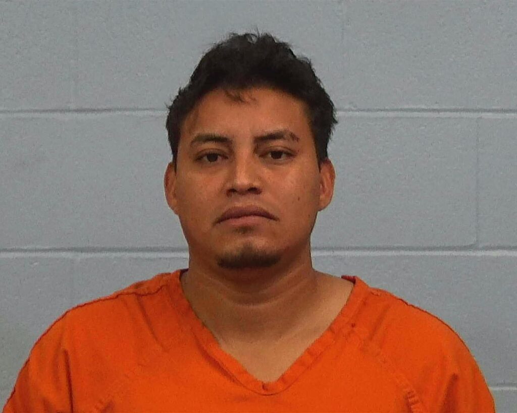 Ruiz Mendoza, Oscar Adalid arrested in Williamson County, Texas mugshot