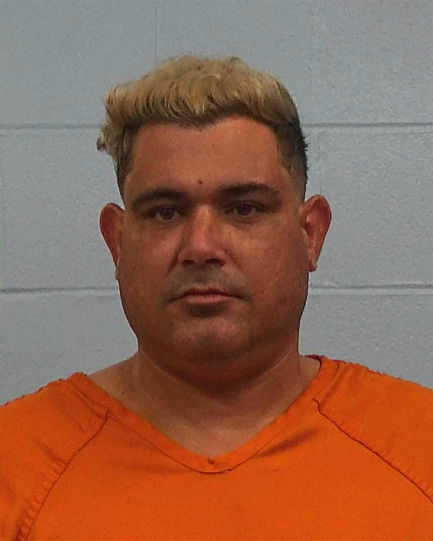 Santana Alvarez, Esley arrested by Williamson County PD/SO