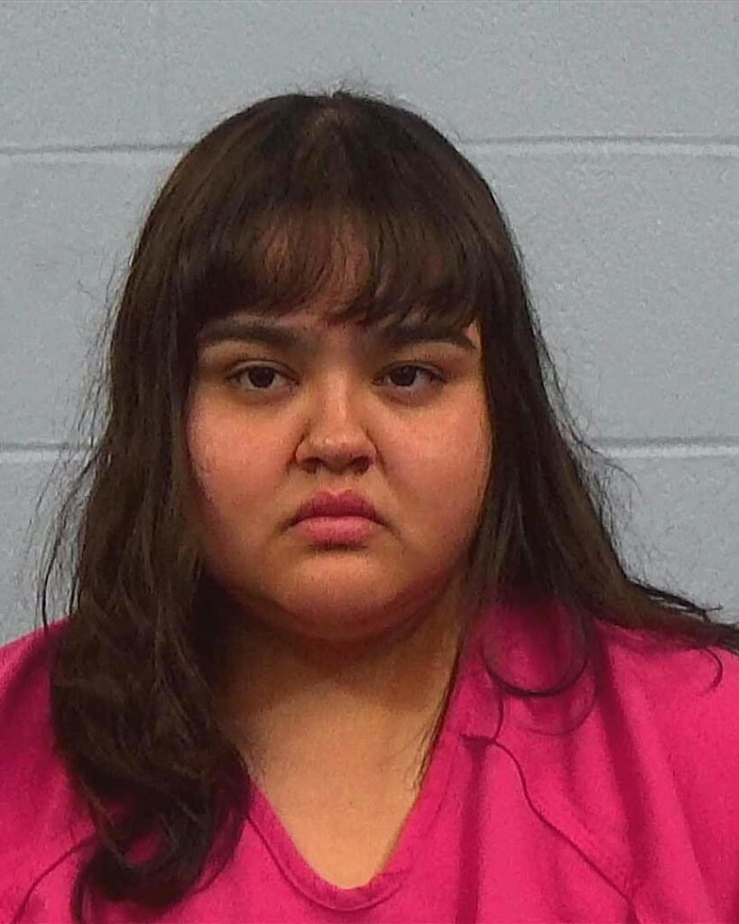 luna nadia alyse booking photo