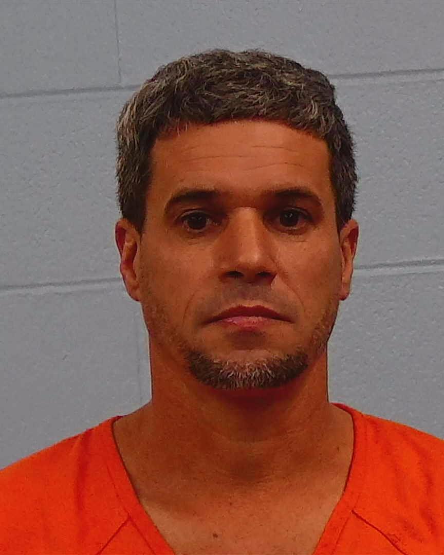 Valdes, Adrian Yuleyne arrested by Williamson County PD/SO