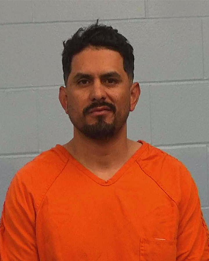 Santiago, Julio arrested by Williamson County PD/SO