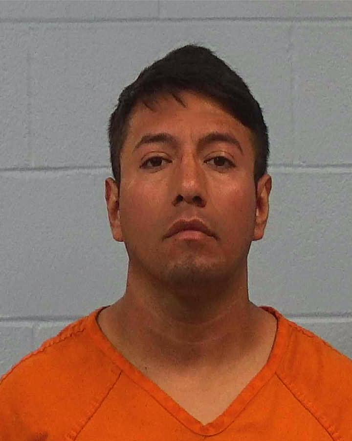 Villalobos, Luis Eduardo arrested by Williamson County PD/SO