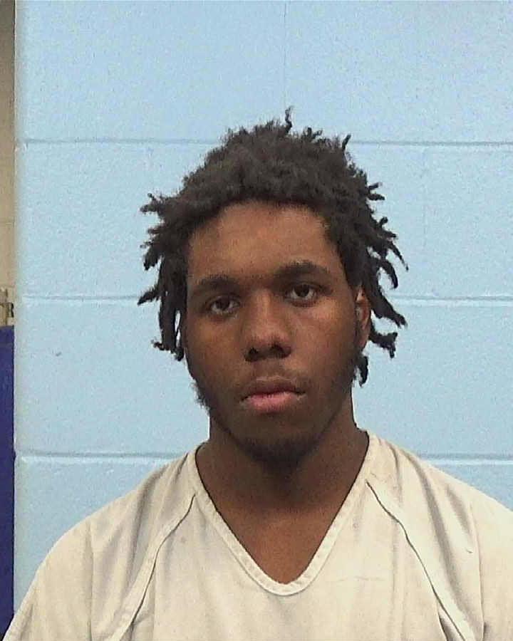 Wallace, Cameron Davon arrested by Williamson County PD/SO