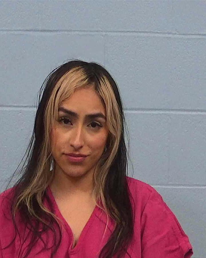 Luna, Alyssa Mia booking photo