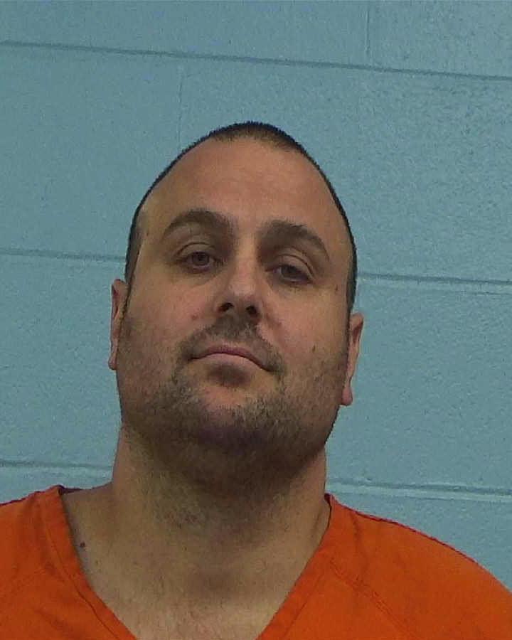 Wisneiwski, Peter Paul arrested by Williamson County PD/SO