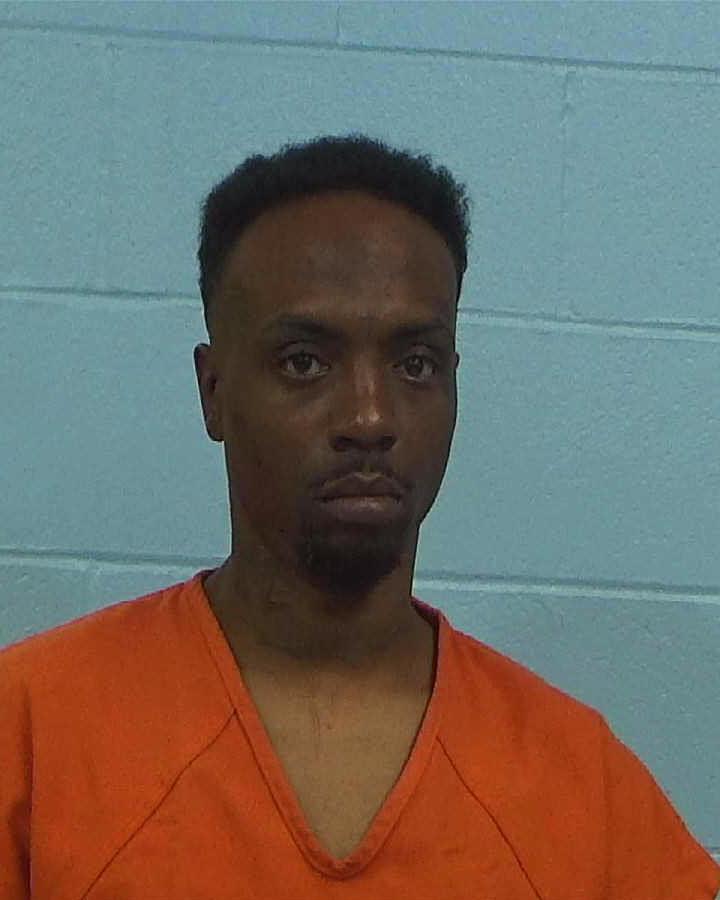 Phillips, Auwin J-Nell booking photo