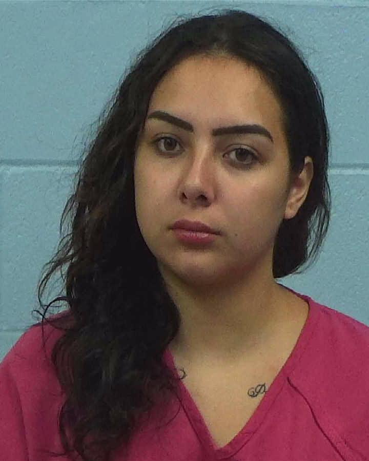 Salinas, Gresia booking photo