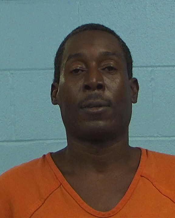 Moore, Cederic Dion booking photo