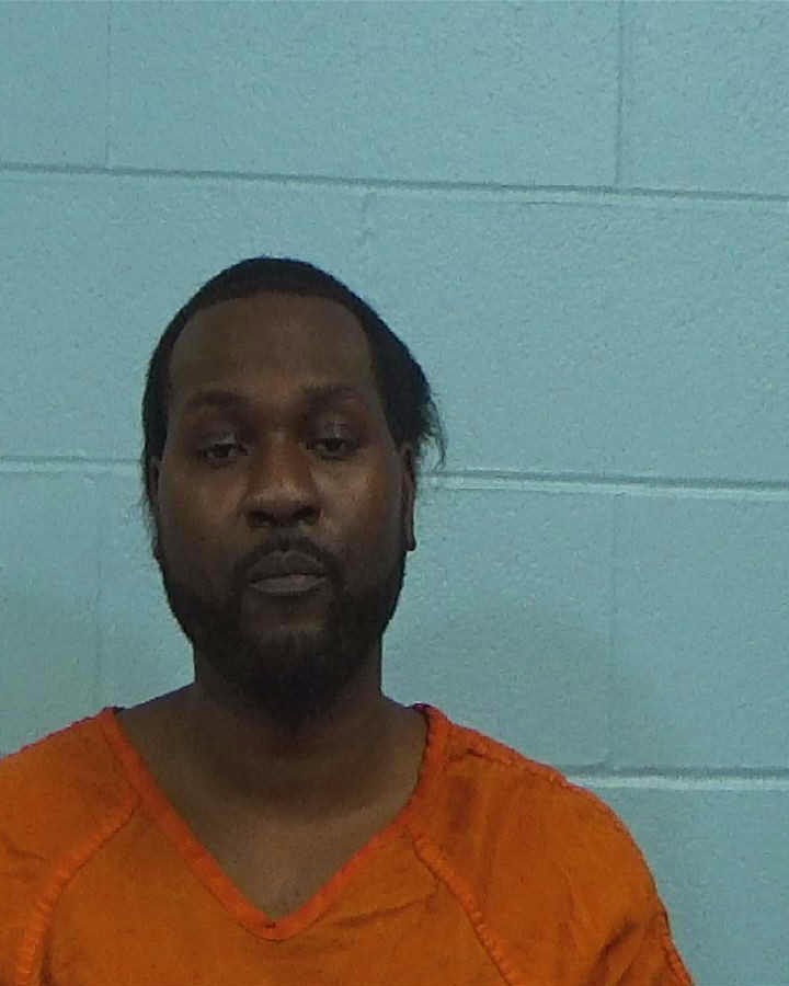 Staine, Berisford Godwind arrested by Williamson County PD/SO