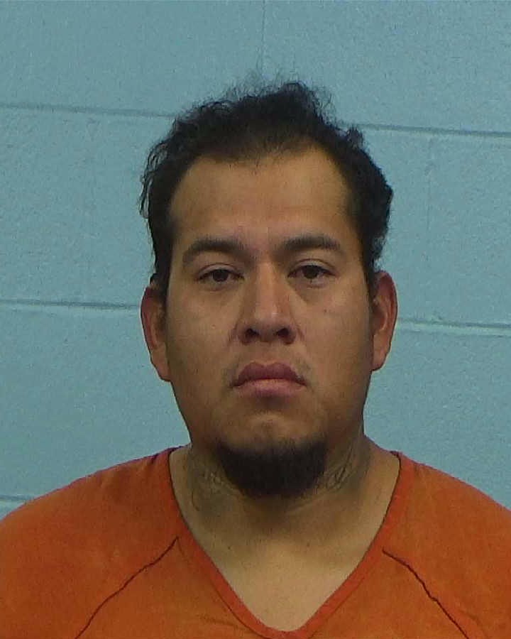 VILLALOBOS HERNANDEZ, CESAR arrested by Williamson County PD/SO