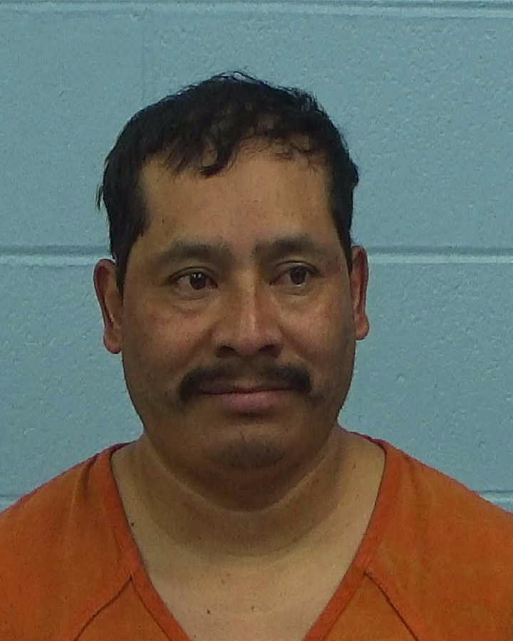 SANTOS TZOY, DANIEL arrested by Williamson County PD/SO
