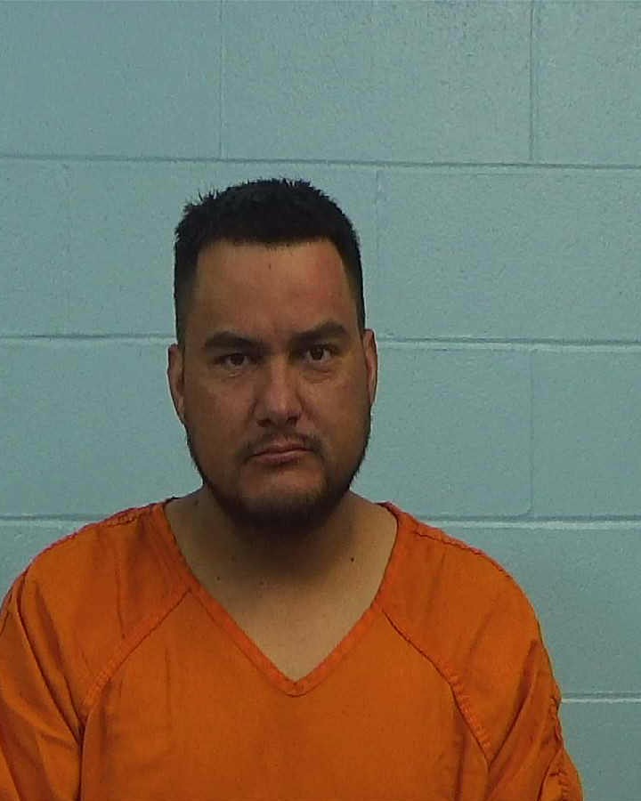 Salinas, Jesus booking photo