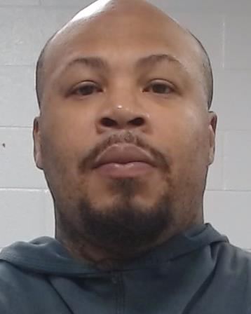 Reynolds, Cortez Devon booking photo