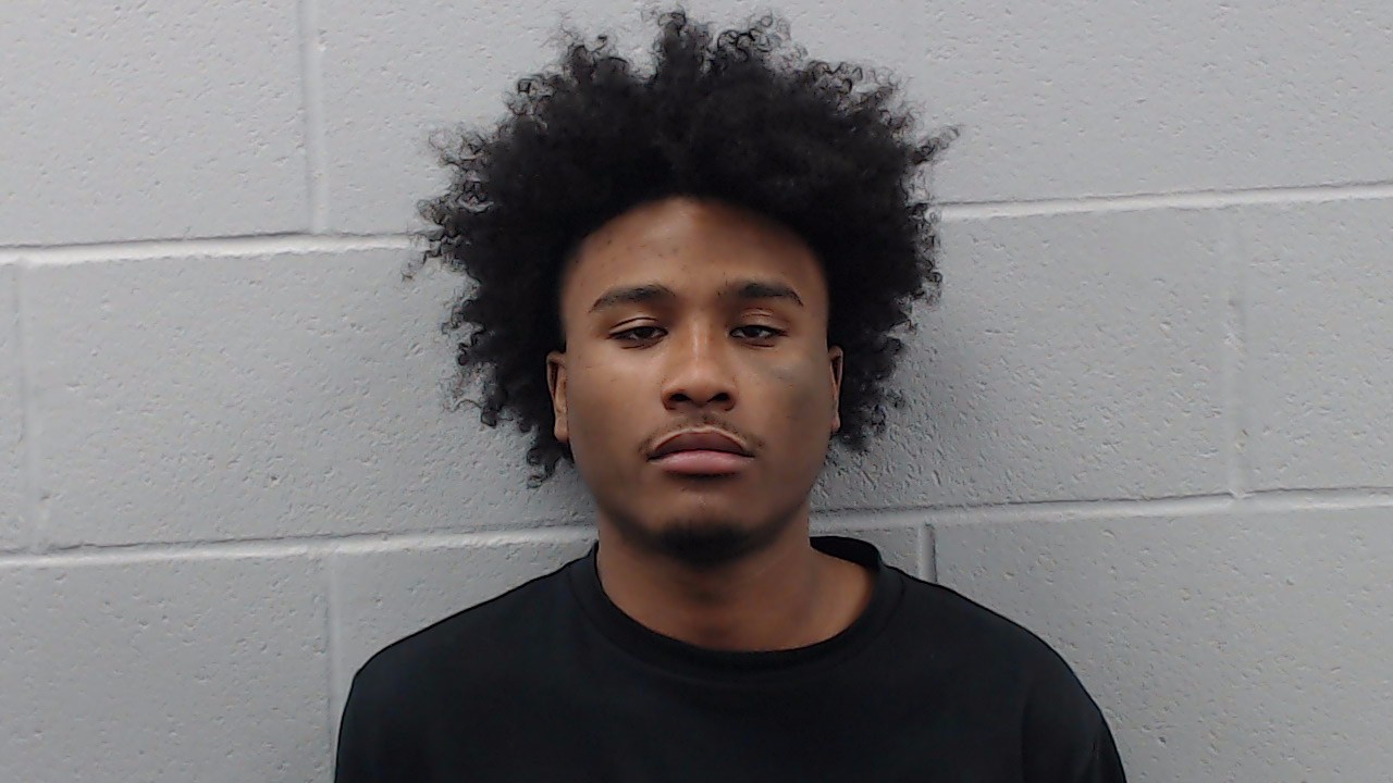 Kelly, Keith Dewayne arrested by Hays County SO/PD