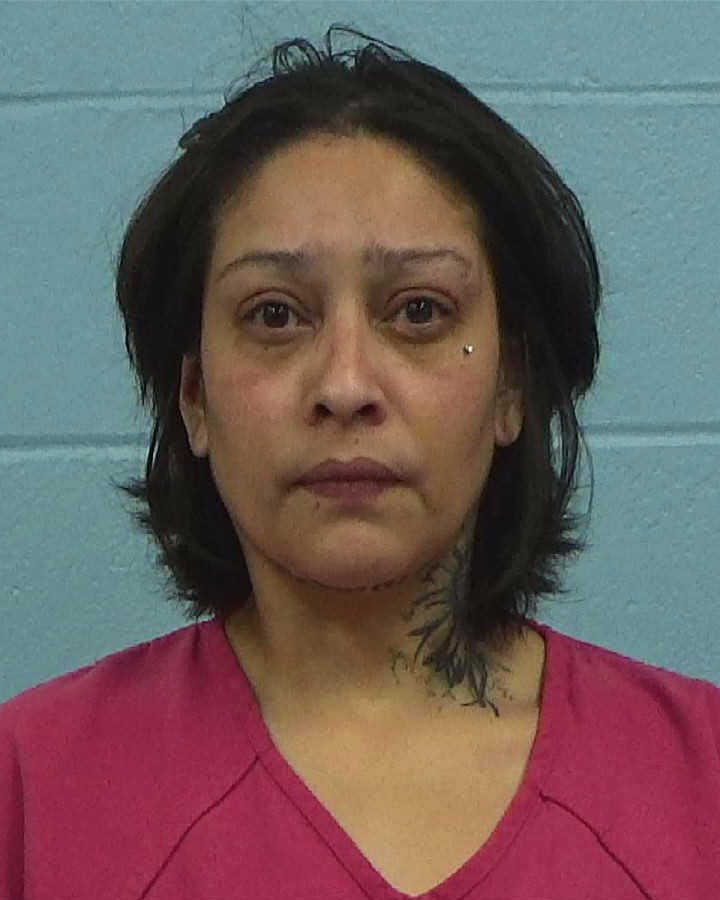Flores, Delilah Monique booking photo