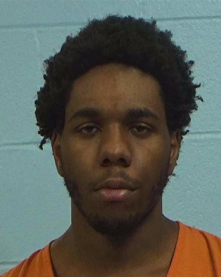 Wallace, Cameron Davon arrested by Williamson County PD/SO