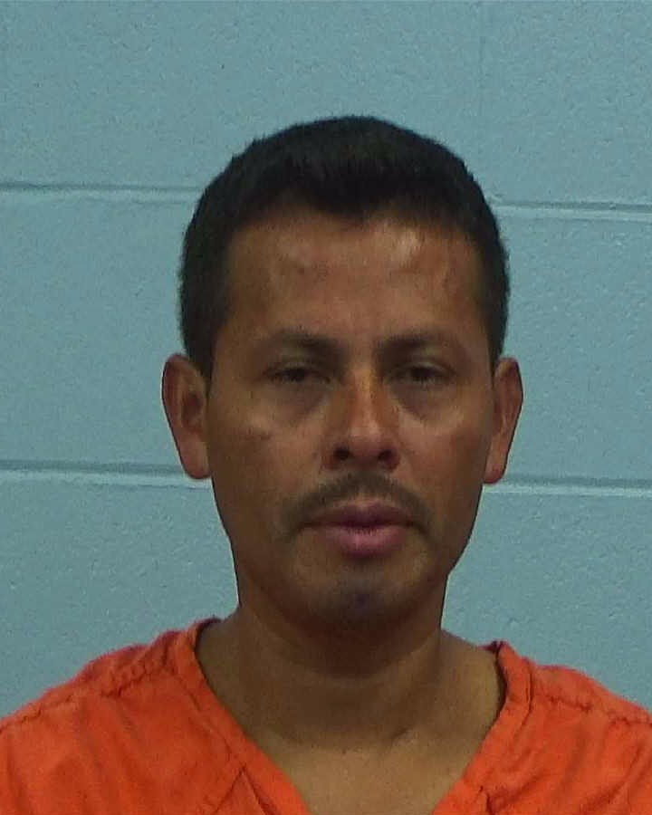 Gonzalez-Reyes, Miguel booking photo