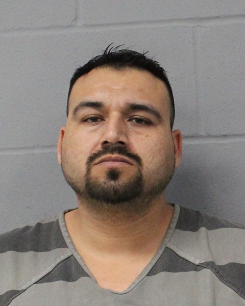 YAN CARLOS DOMINGUEZ-UGARTE booking photo