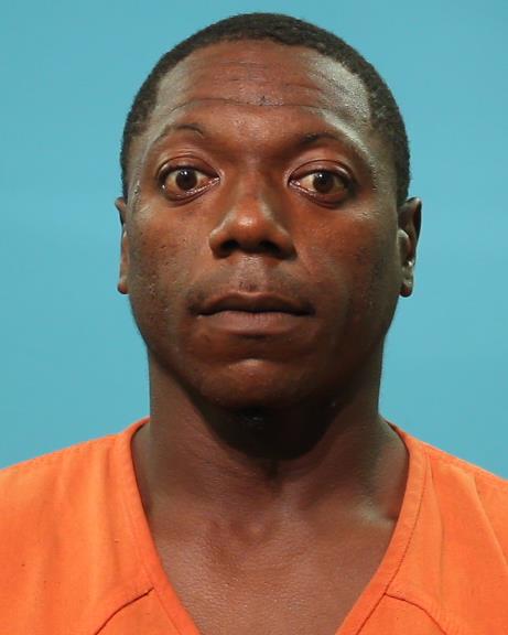 Mucker, Darius booking photo