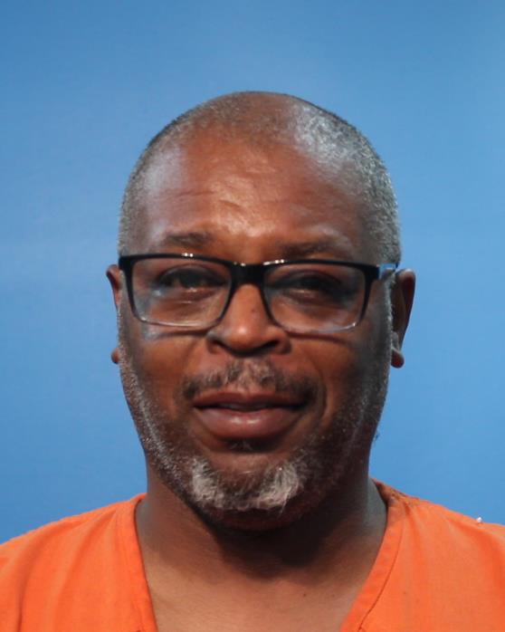 BERRY, RODNEY DEMOND arrested by DRIVING WHILE LICENSE INVALIDFailure to Appear