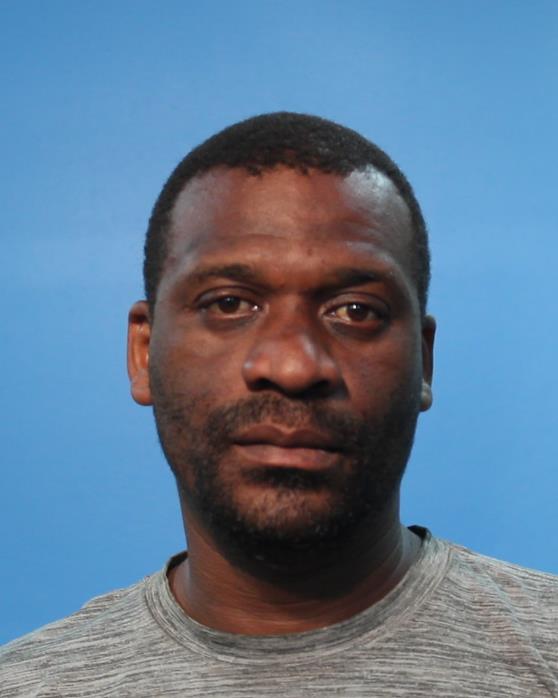 Taylor, Daryn Donell arrested by Angleton Police Department