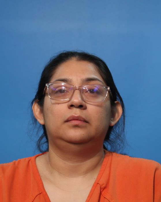 Quinones, Mayra booking photo