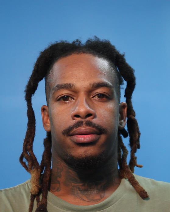 Ross, Qinsavion Yivontae booking photo